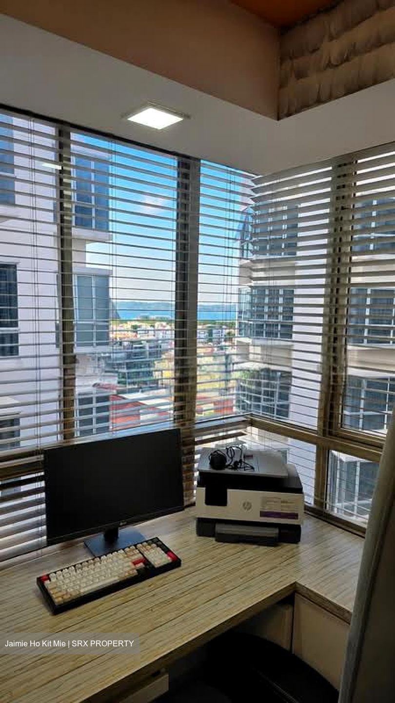 Oasis @ Elias (D18), Condominium #575806981